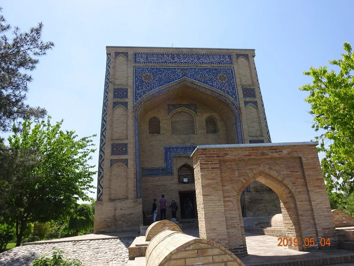 Qaffol Shoshiy Maqbarasi