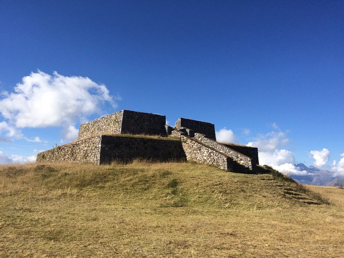 Complejo Arqueologico de Curamba