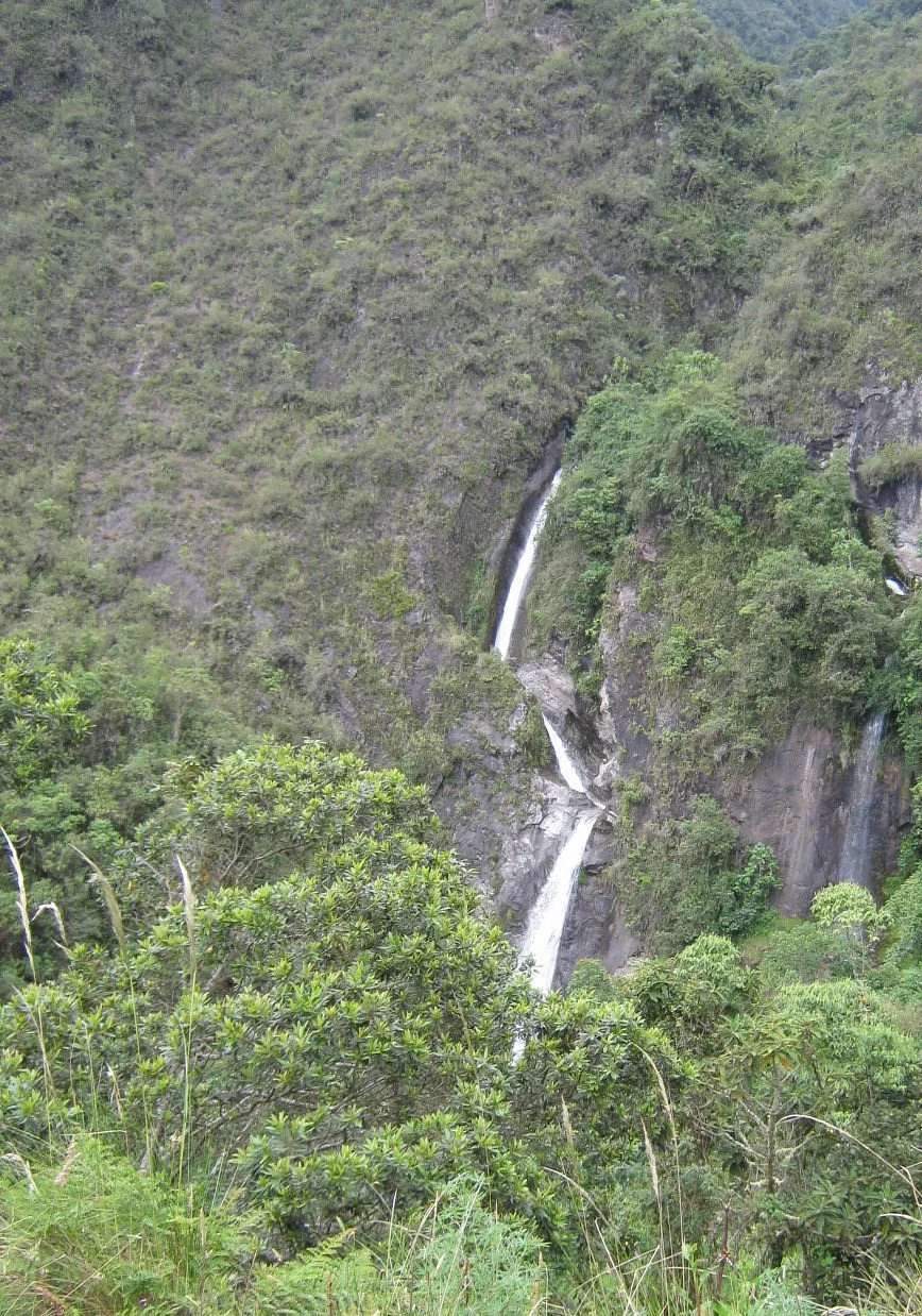 Cascada de Mundug