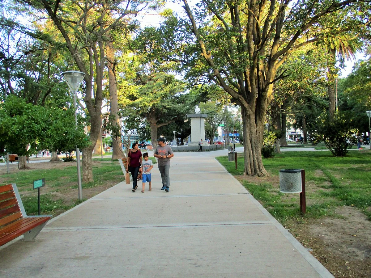 Plaza Alsina