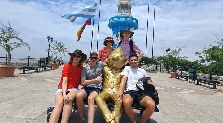 Monumento Elemento Fuego