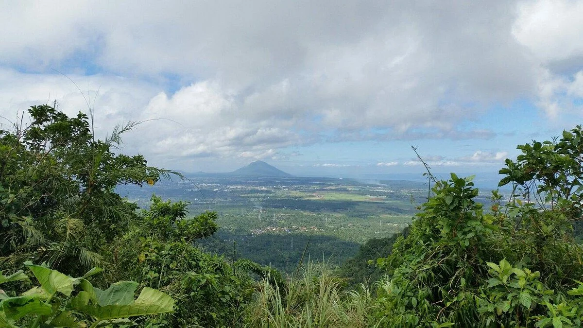 Manabu Peak