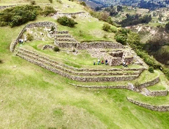 Cojitambo Ruines