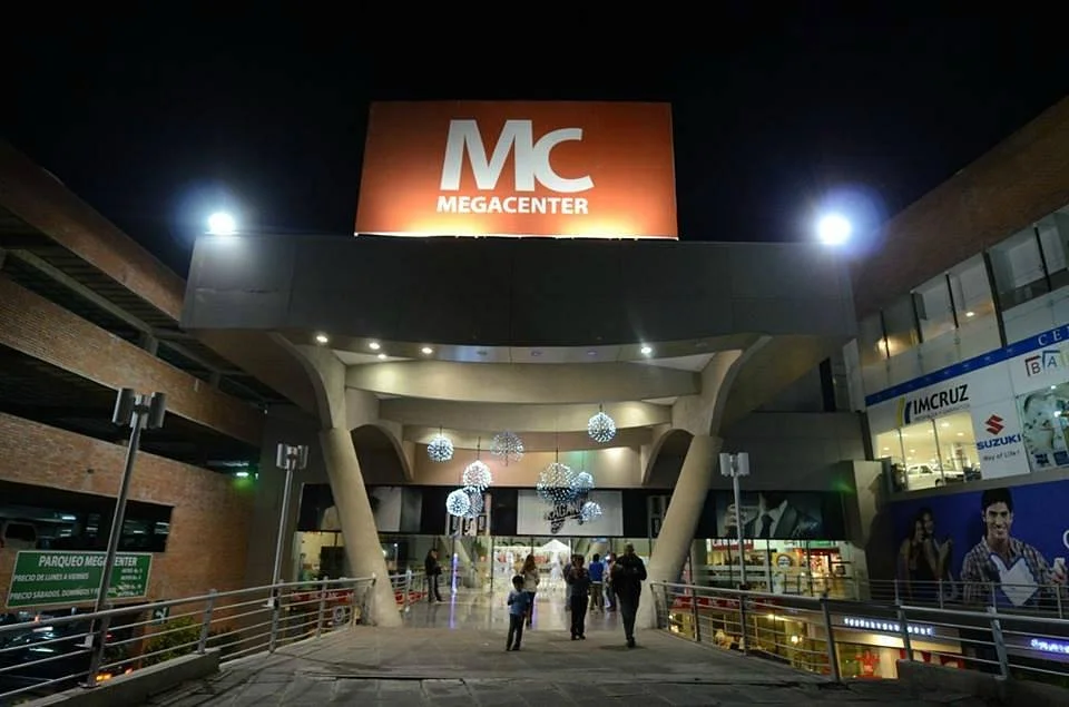 Centro Comercial Megacenter
