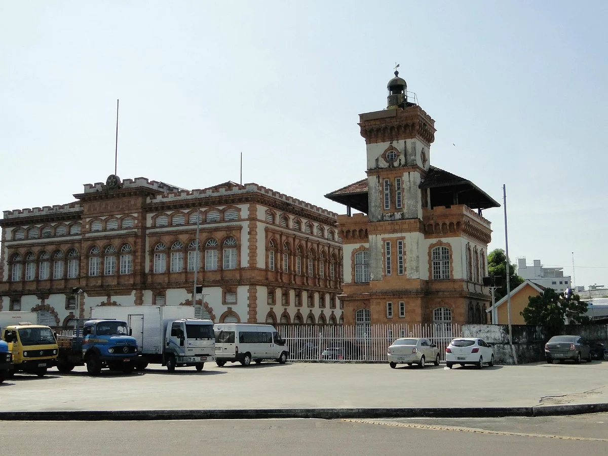 Customs House (Alfandega)