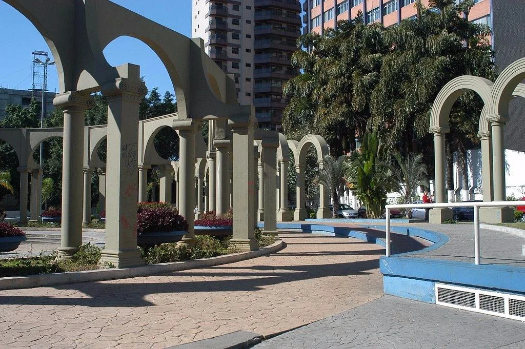 Praça dos Estudantes