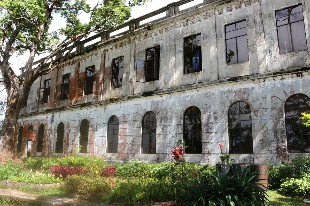 Diplomat Hotel