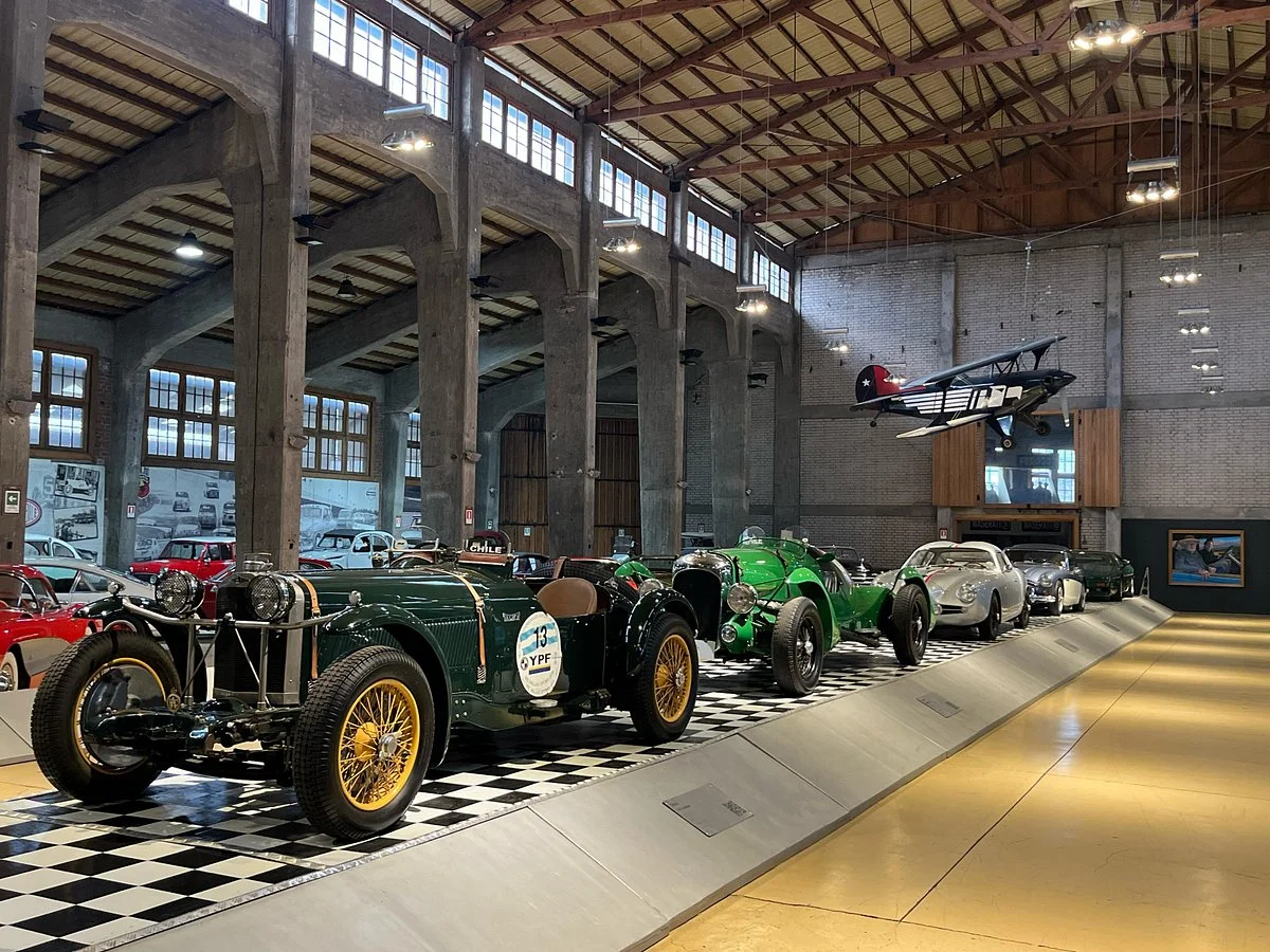 Exposicion de Automoviles Antiguos Jedimar