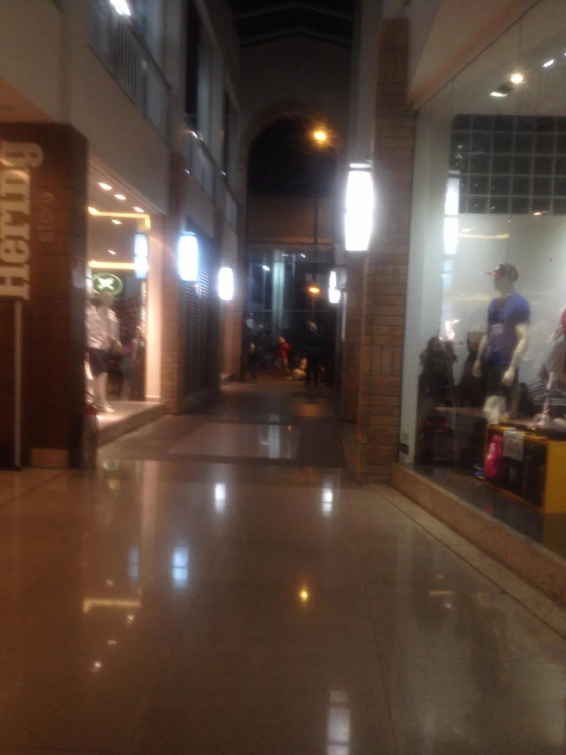Galeria Jardim Luz
