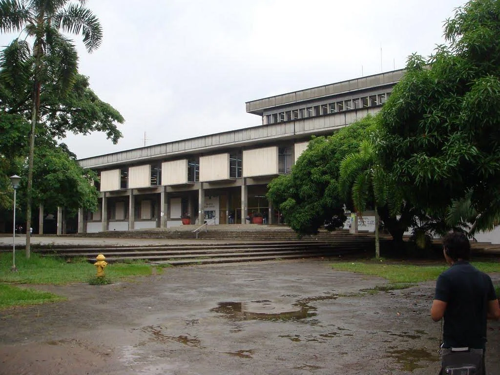 Biblioteca Mario Carvajal