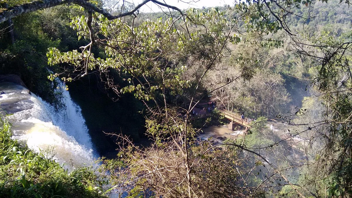 Climbing in the Iguacu Canyon