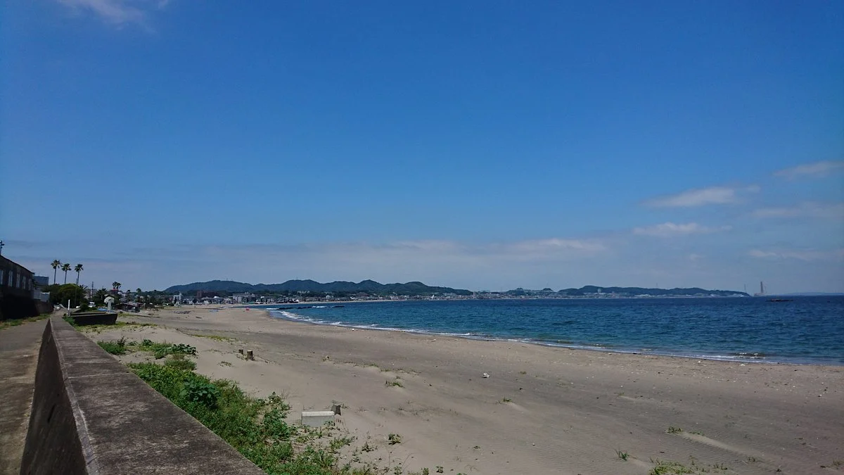 Kikuna Beach
