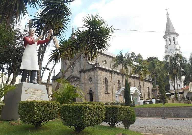 Monumento ao Churrasqueiro