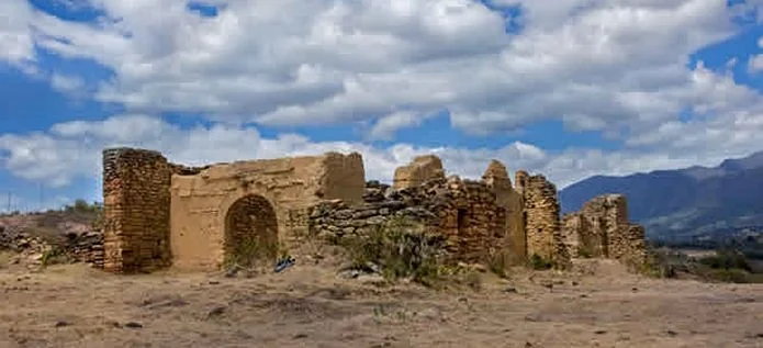 Ruinas de Gachantiva Viejo