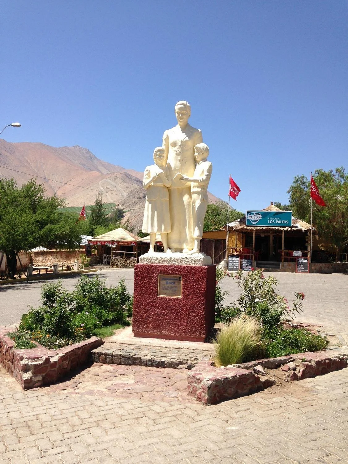 Casa Escuela Gabriela Mistral
