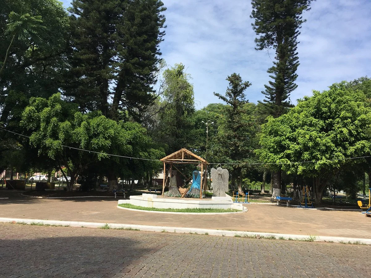Praca Protasio Alves