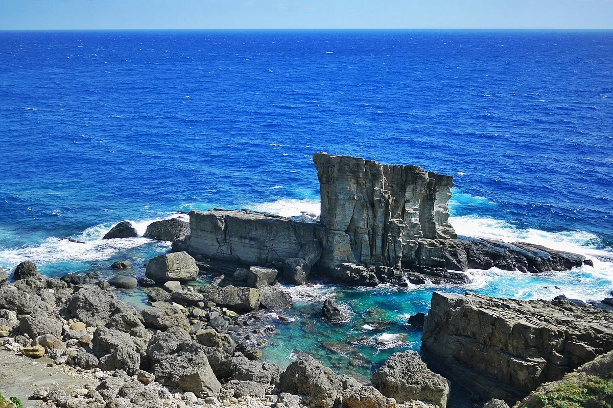 Sanninudai and Gunkaniwa Rock