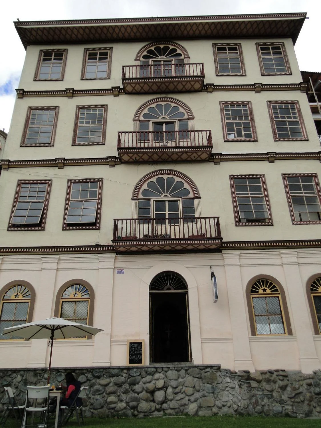 Casa De los Arcos