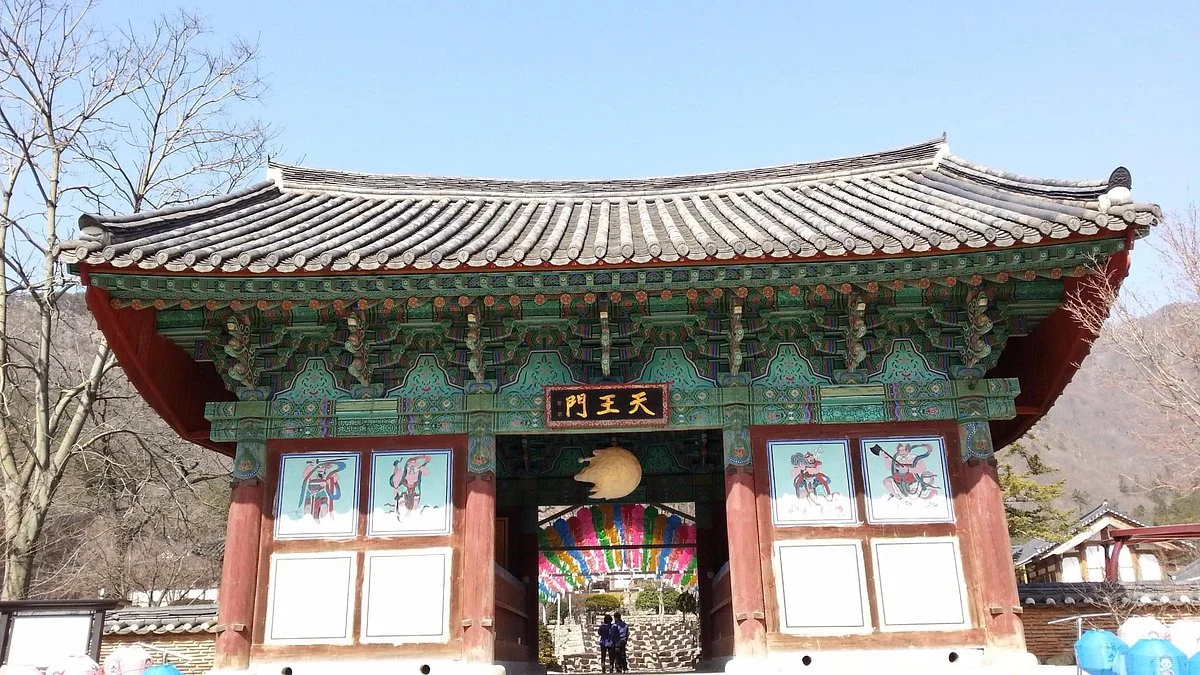 Naesosa Temple