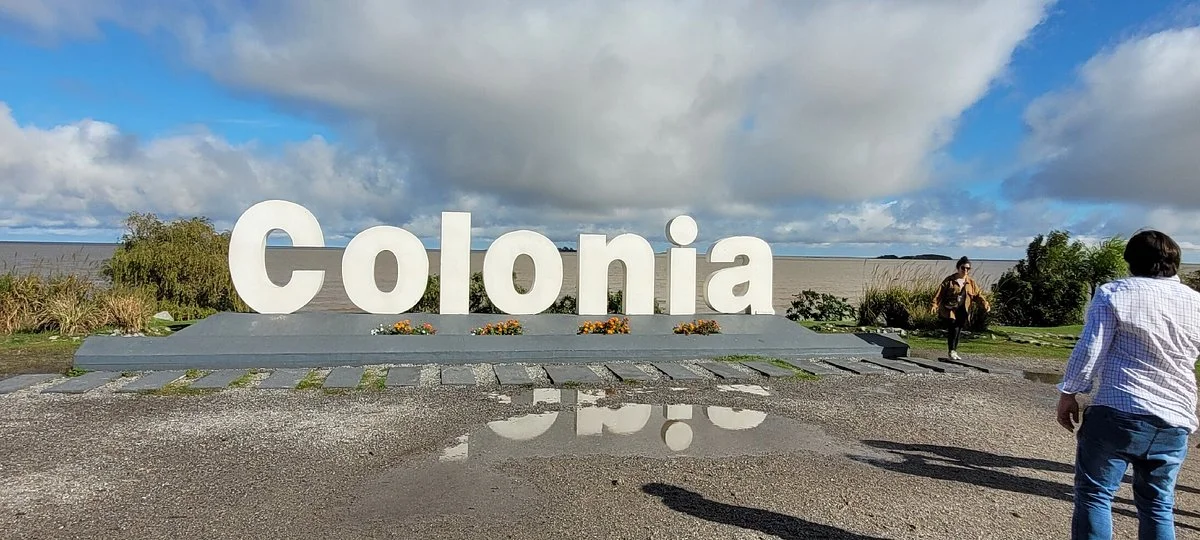 Letrero Colonia