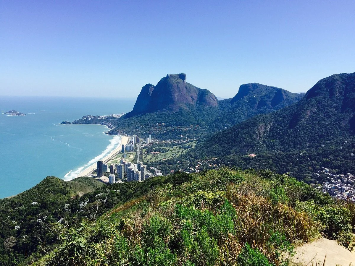 Trilha do Dois Irmãos