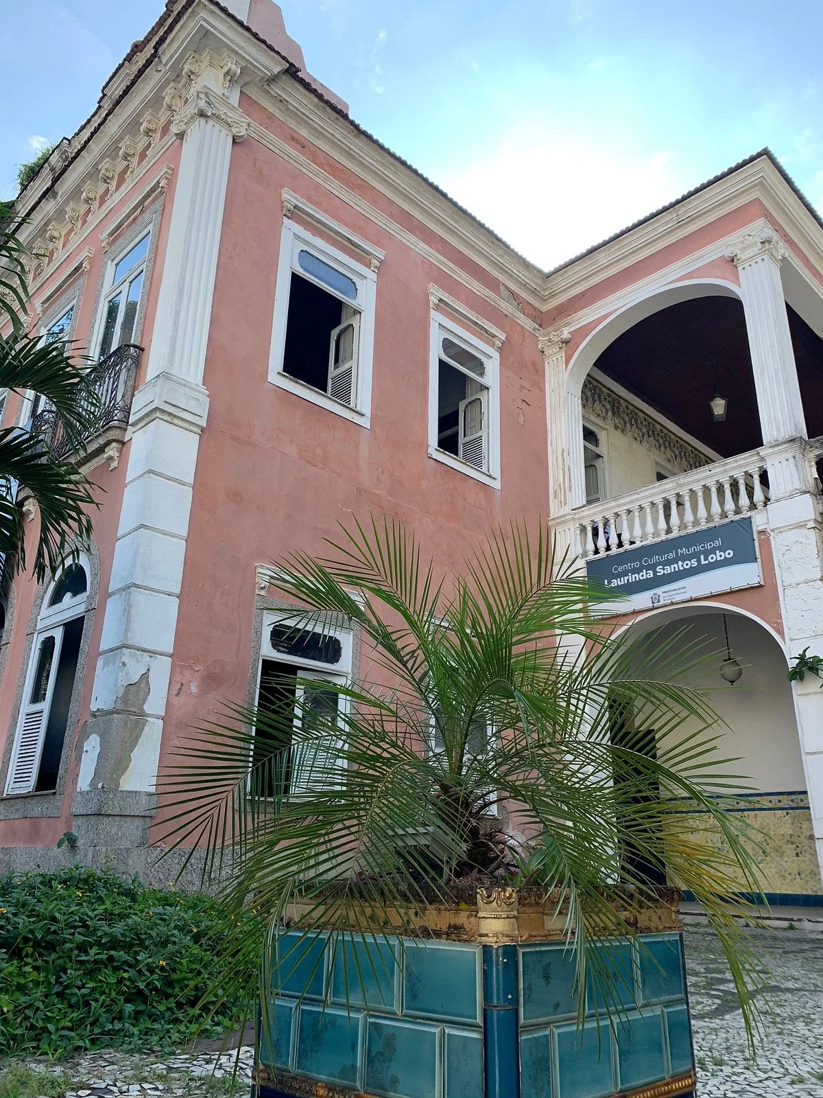 Laurinda Santos Lobo Cultural Centre