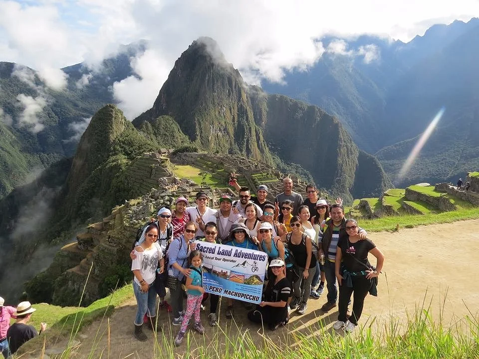 Tours Perú Machupicchu By Sacred Land Adv.