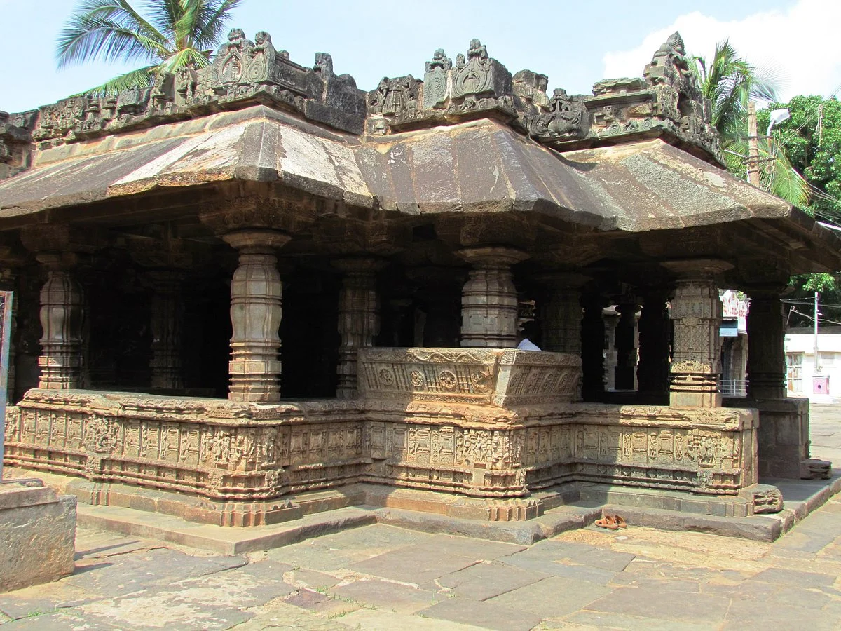 Trikuteshwara Temple