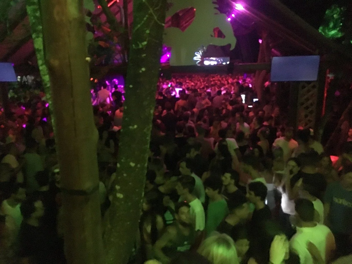 Warung Beach Club