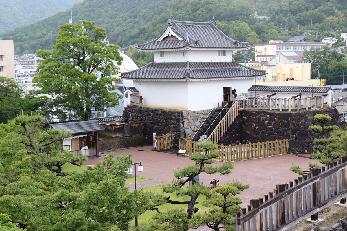 Maizuru Castle Park