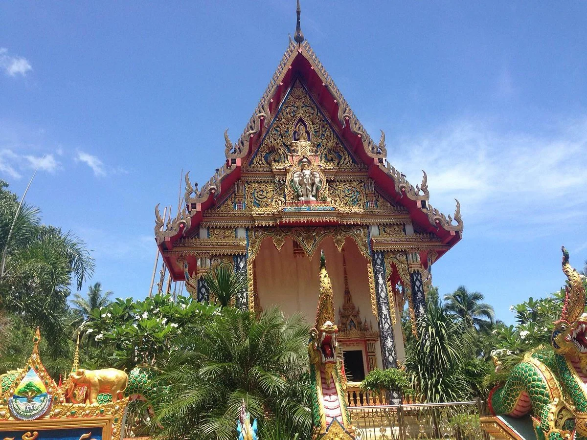 Wat Salak Phet Temple