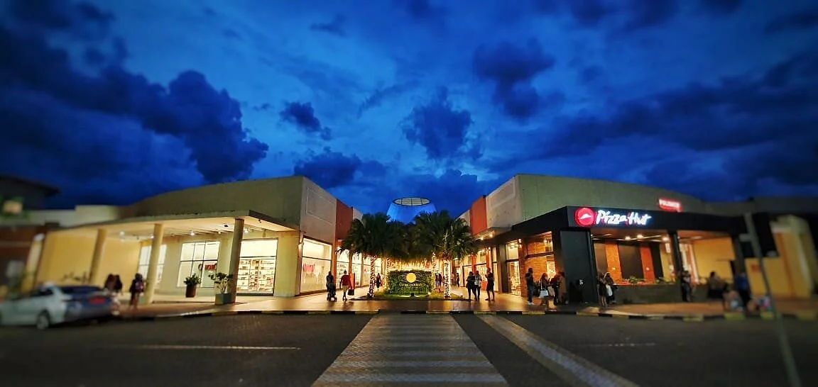 Capim Dourado Shopping