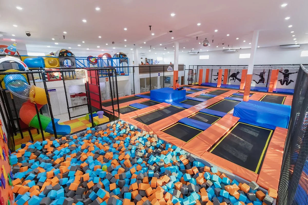 Big Jump Parque de Trampolins