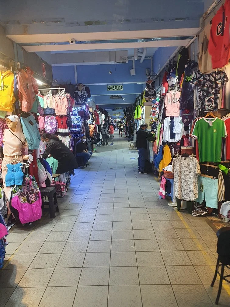 Polvos Azules, centro comercial