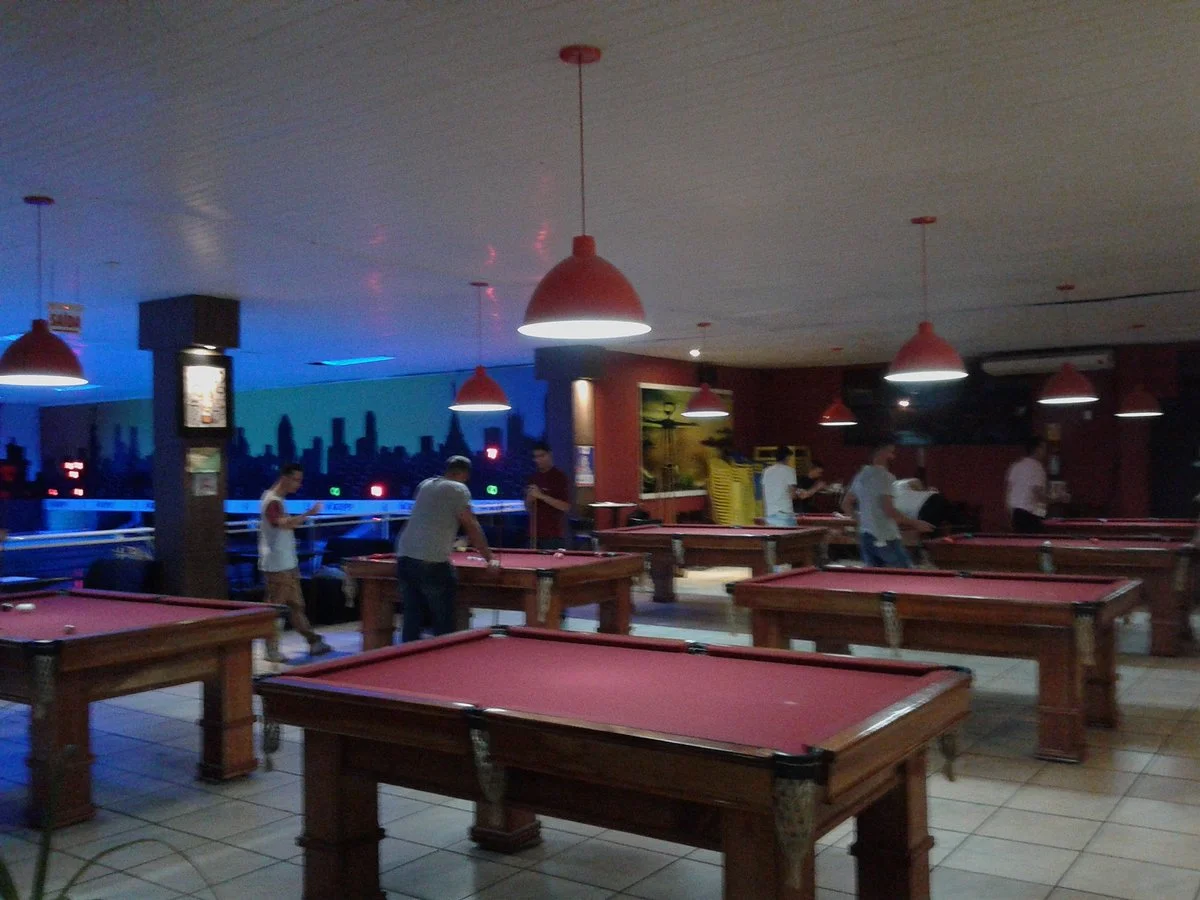 Boliche Strike Bar