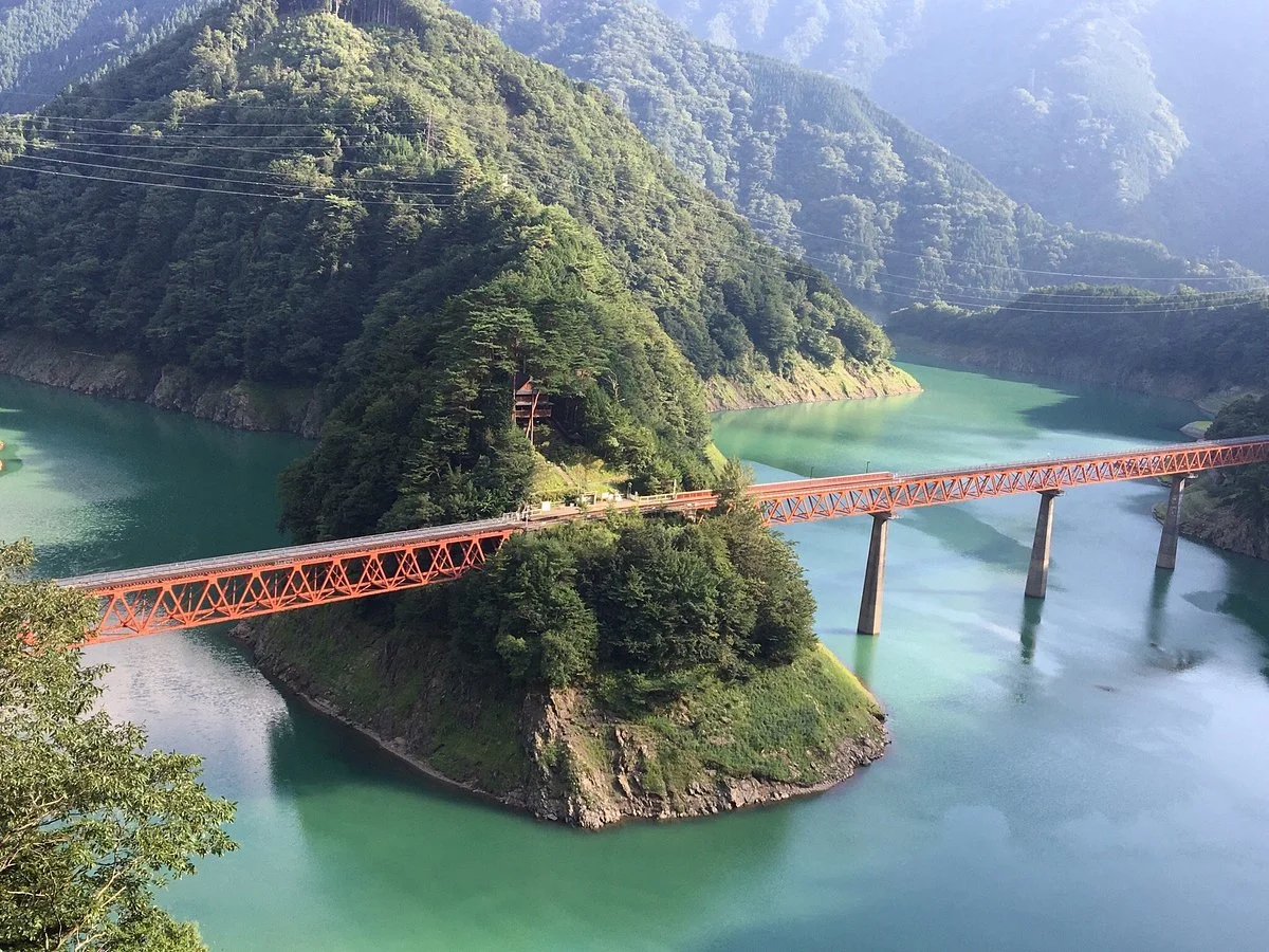 Sumatakyo Valley