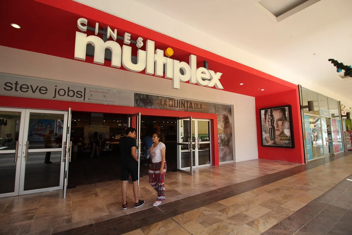 Cines Multiplex Palmas del Pilar