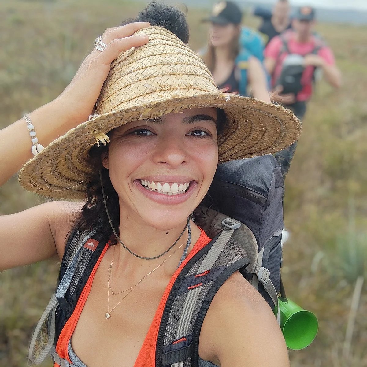 100 frescura e 1000 destinos - Pamella Marangoni