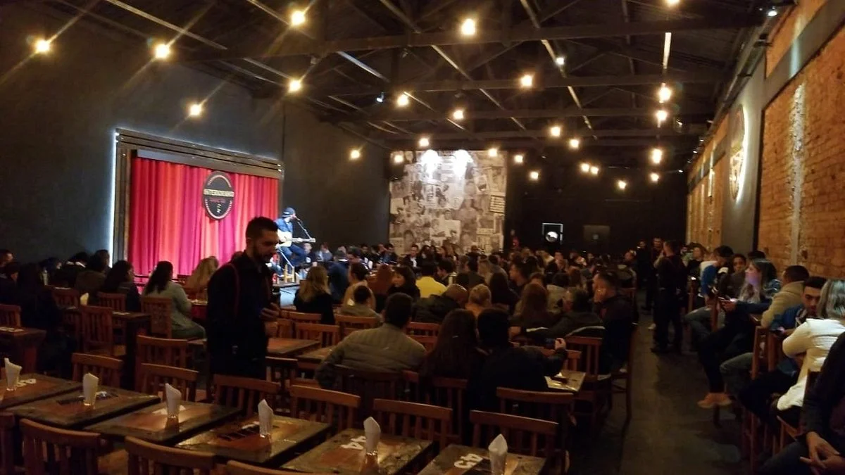 Interiorano Comedy Club