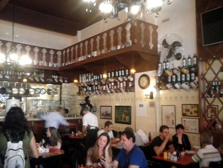 Bar Leo