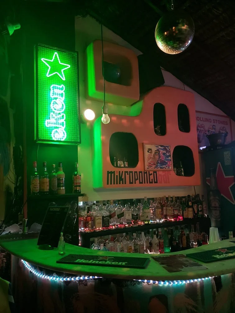 Mikroponto Bar