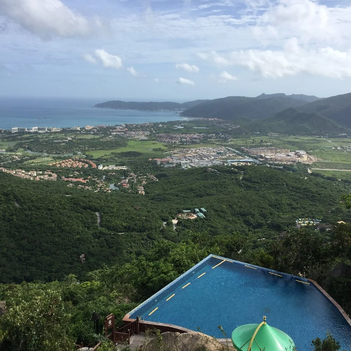 Sanya Tropical Paradise