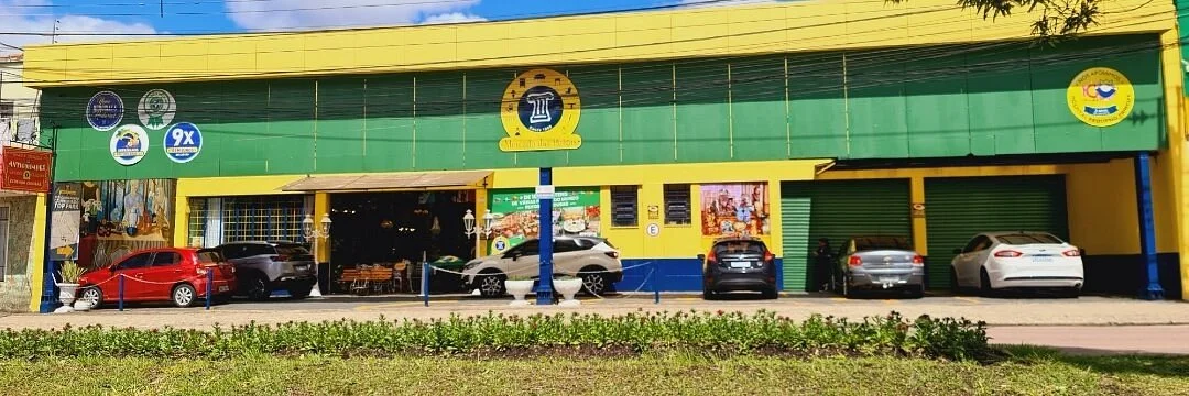 Mercado das Pulgas de Curitiba