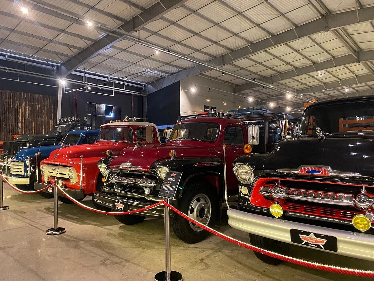American Old Trucks