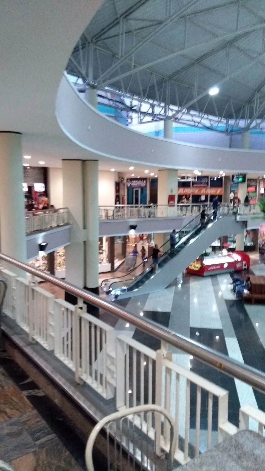 Riverside Shopping