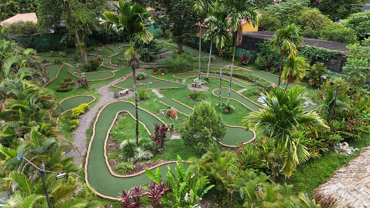 VillaGolf Minigolf y Centro de Entrenamiento