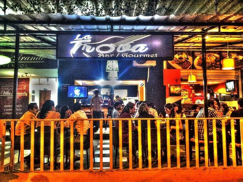 La Trova Bar Gourmet