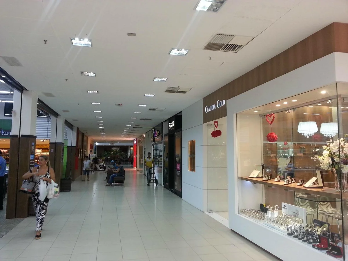 Salgueiro Shopping