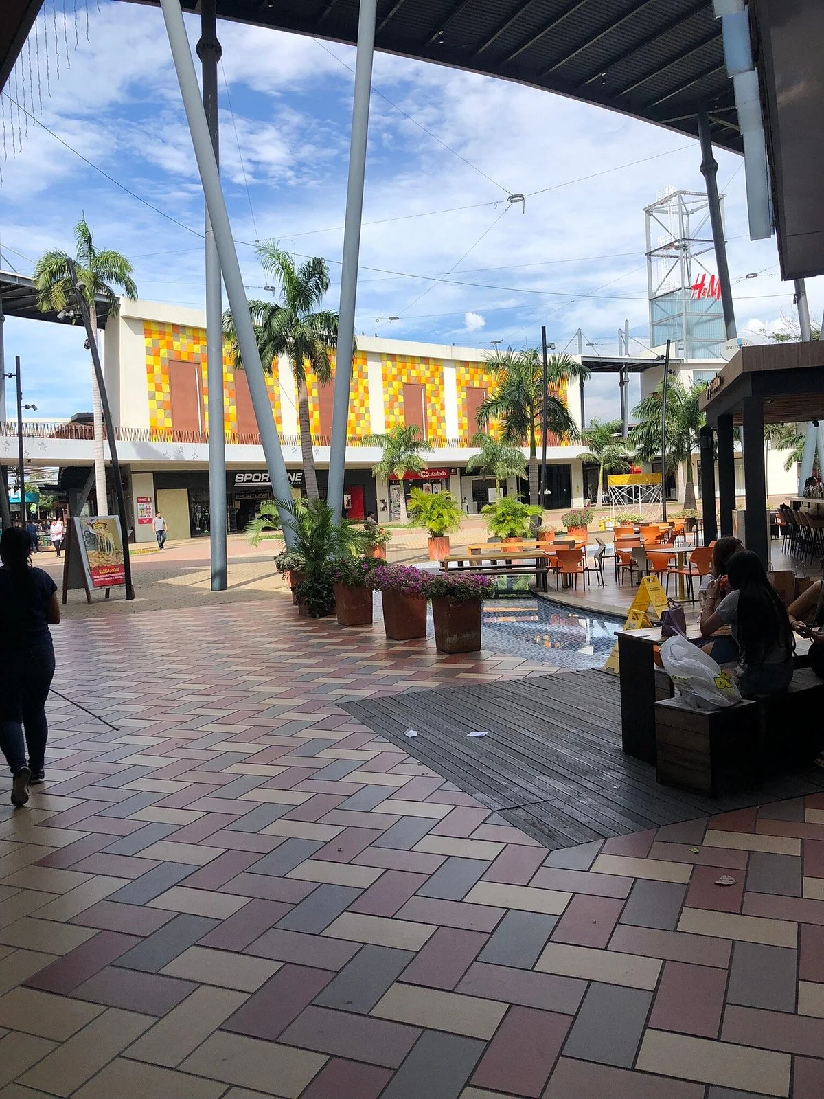 Jardin Plaza