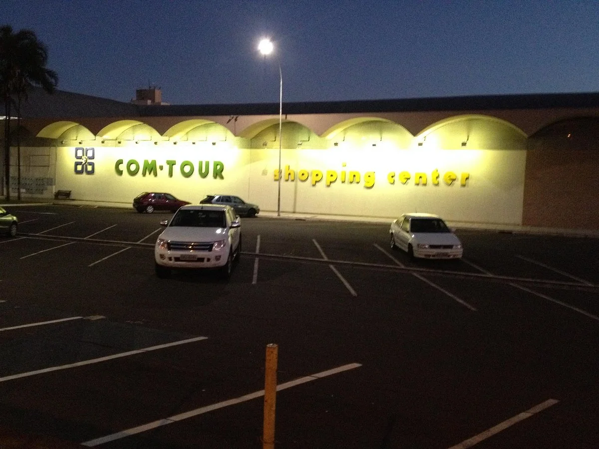 Shopping Com-Tour